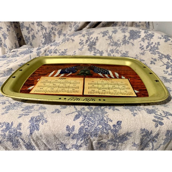 Vintage 1776-1976 America's Bicentennnial Calendar Metal Collector Tray - Picture 3 of 6